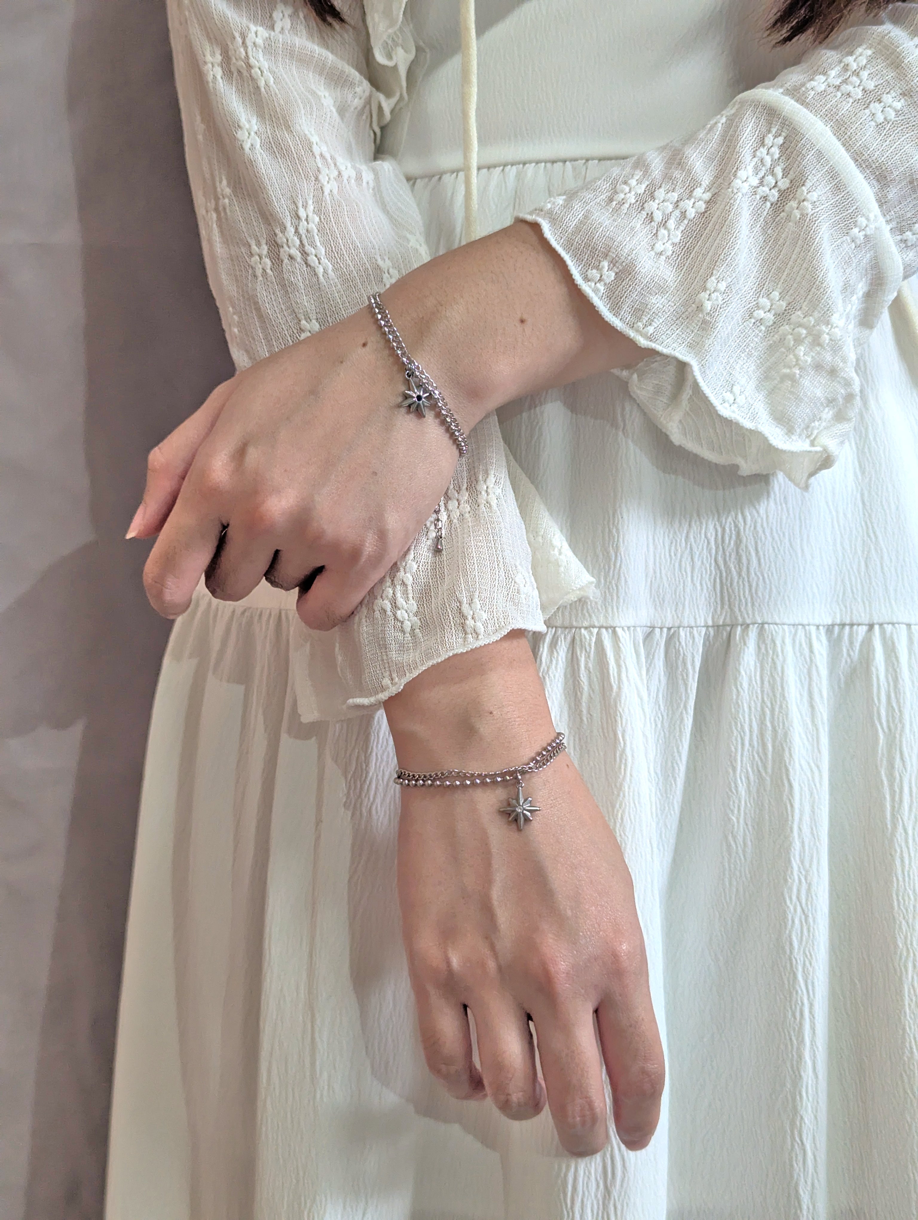 Bracelet with star pendant