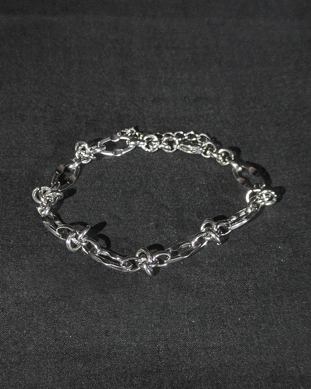 Knot link chain bracelet