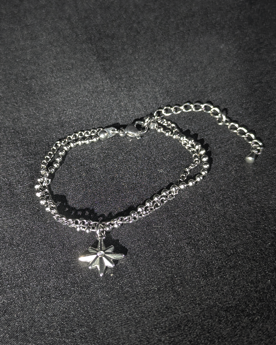 Bracelet with star pendant